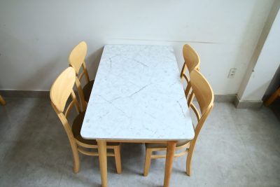 Bộ bàn ghế mặt trăng
